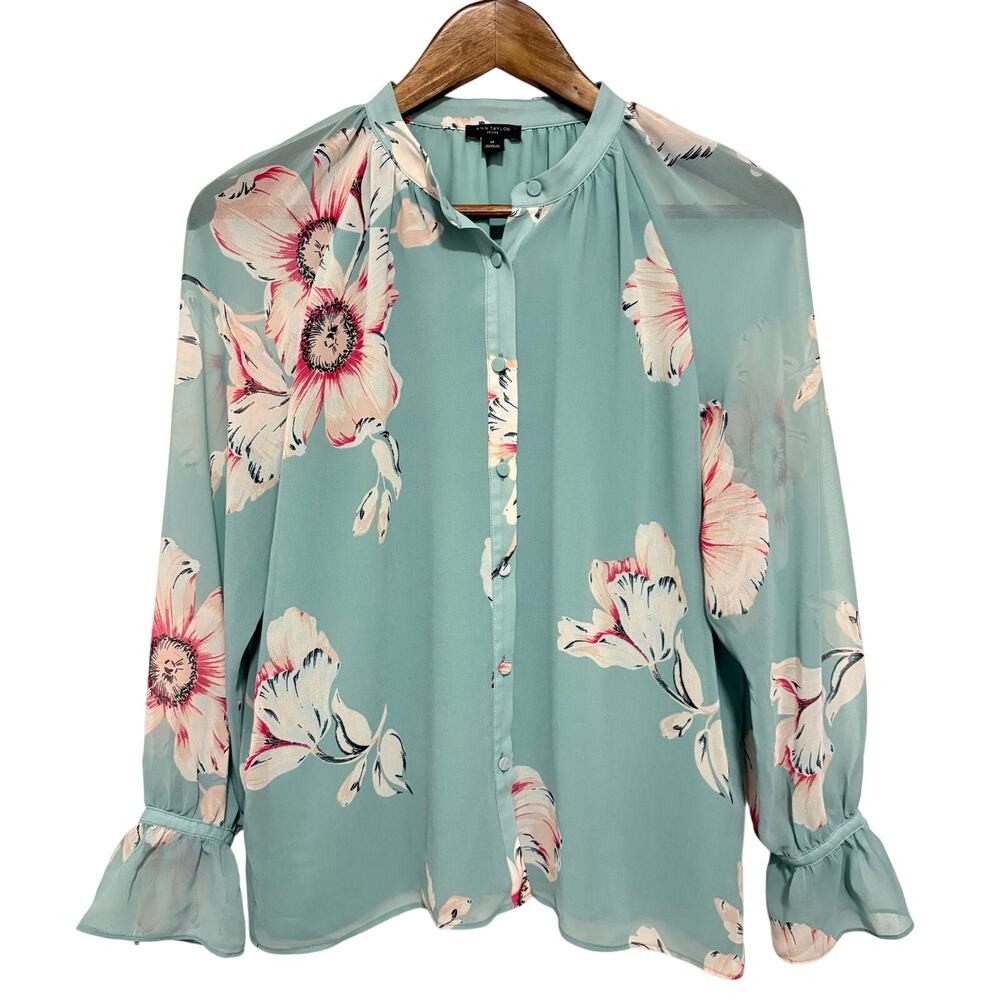 Ann Taylor Petite Blouse SP Blue Floral Sheer Ruffle Sleeve Button Front Top
